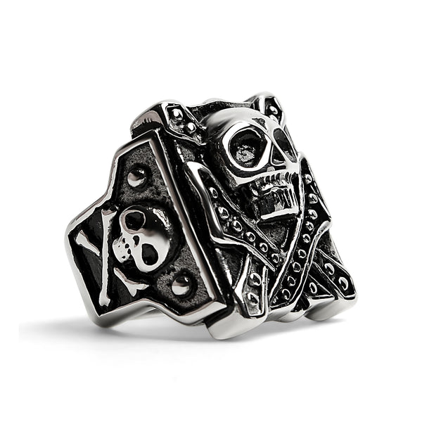 Stainless Steel Polished Studded Skull Signet Ring / SCR3035