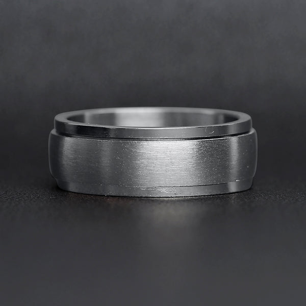 Highly Polished Stainless Steel Spinner Center Ring / SRJ9001-stainless steel jewelry- how to clean stainless steel jewelry- stainless steel jewelry wholesale- mens stainless steel jewelry- 316l stainless steel jewelry