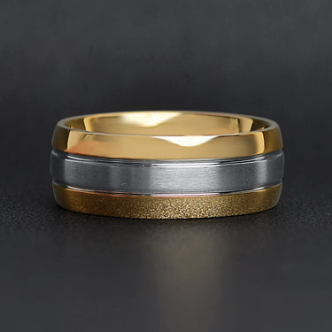 Gold Polished Groove Pattern Ring With CZ Accents Lifestyle