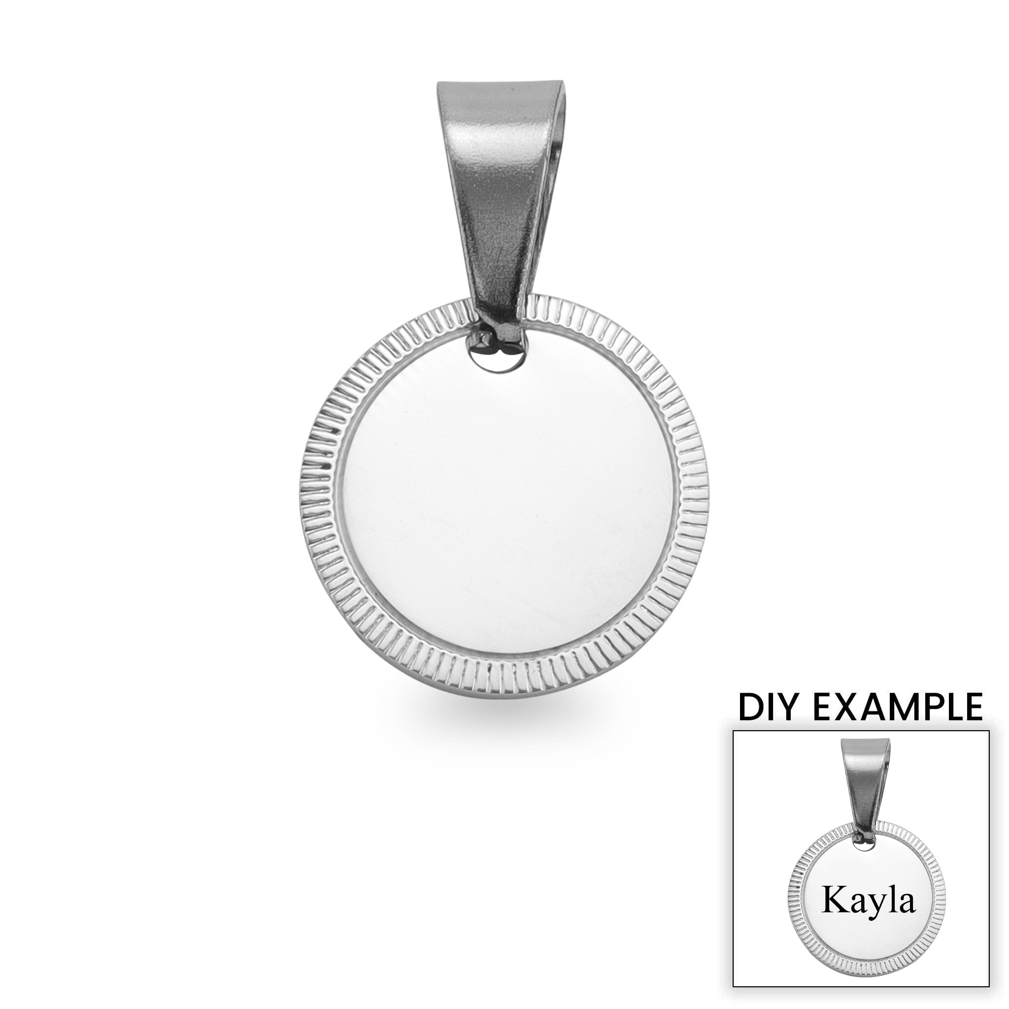 Detailed Stainless Steel Round Pendant / SBB0050